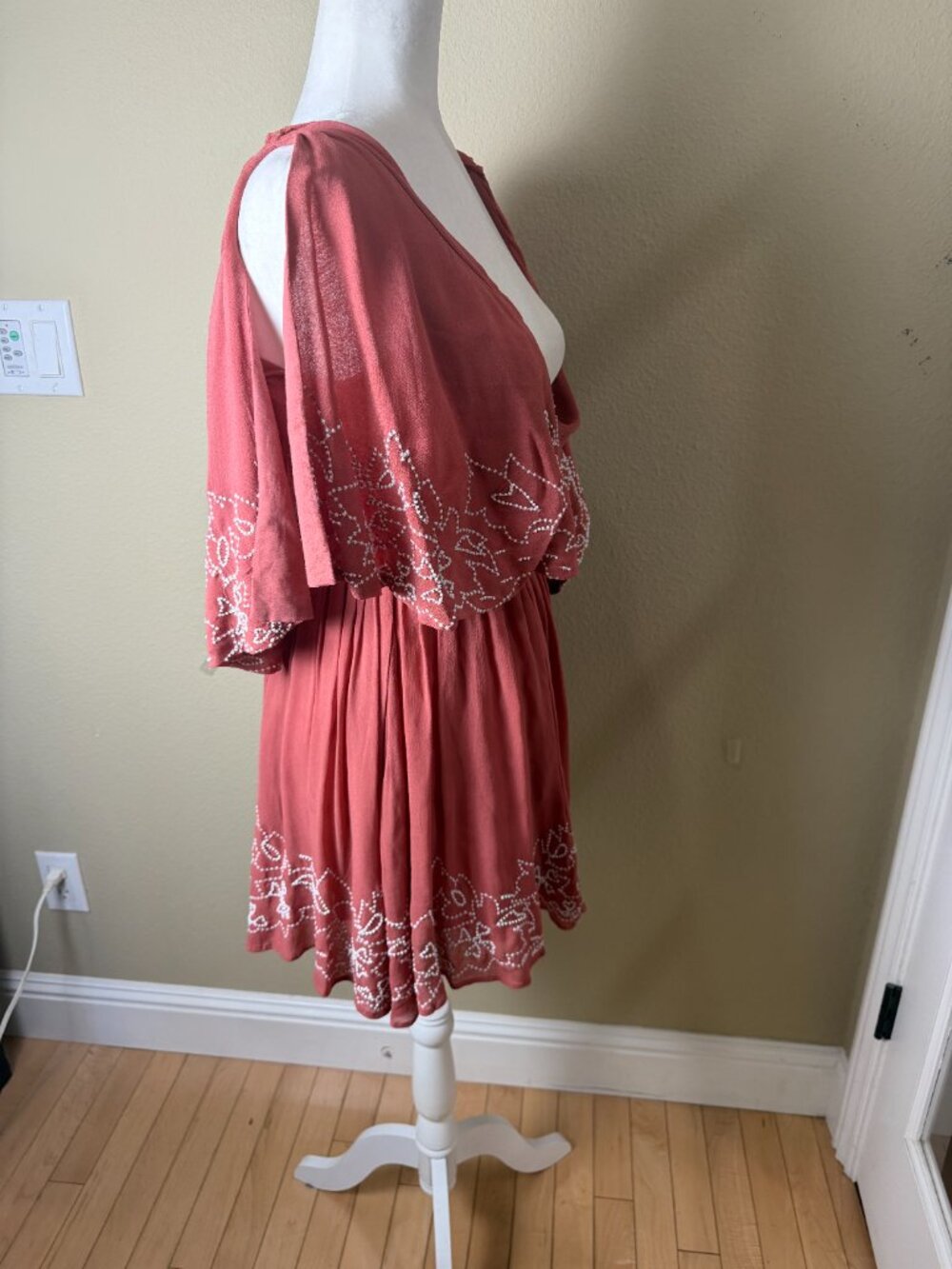 Free People Sylvia Dusty Rose Embroidered Wrap Dress Ruffle Size Small - Picture 7 of 12